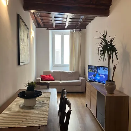 Campo Dei Fiori Apartment *
