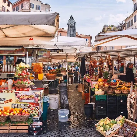 Campo Dei Fiori Apartment *