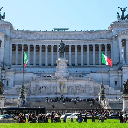 Campo Dei Fiori *